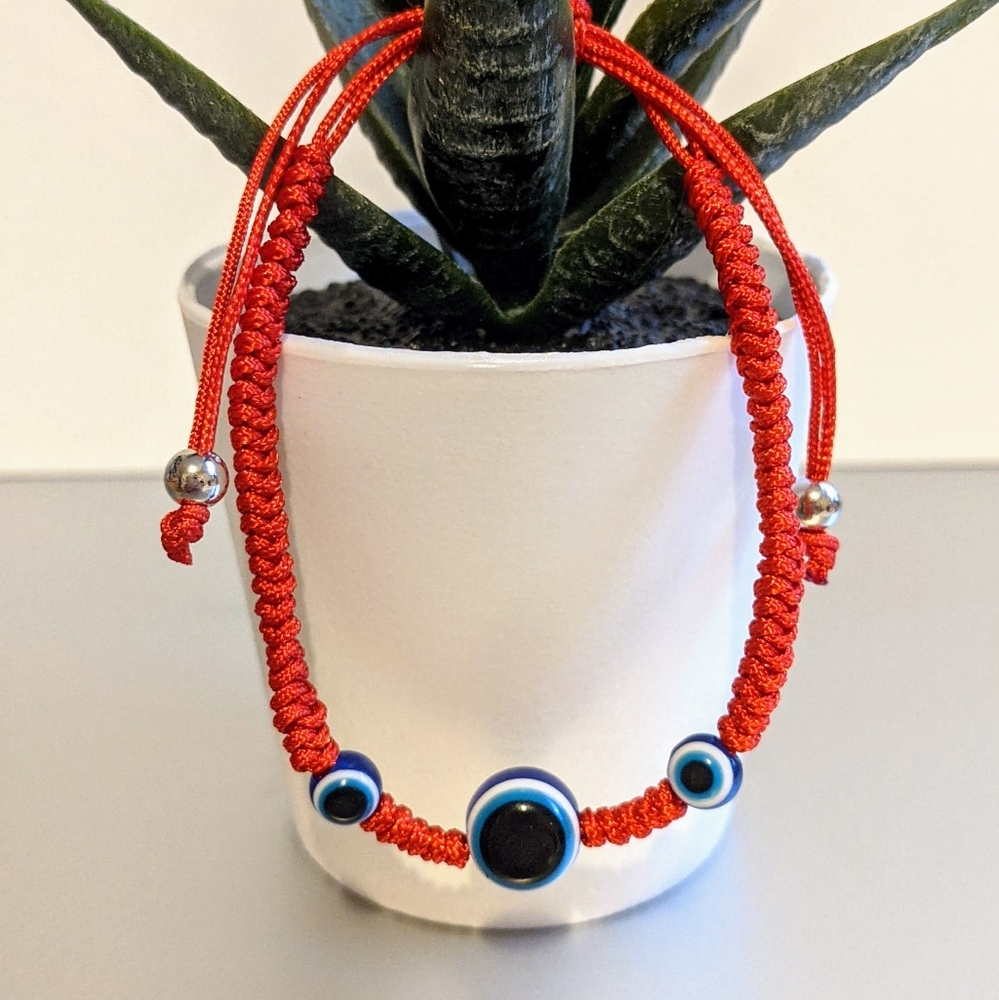 Blue Evil Eye Bracelet. New.
